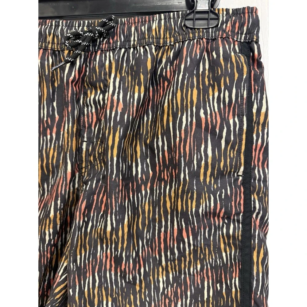Men's Spicy Tuna Swim Trunks Boardshorts Large Black Striped Lined Pockets Beach